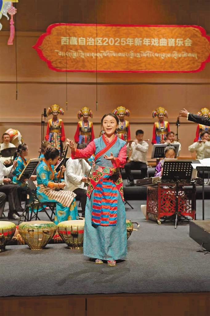 གནའ་ཉམས་དོད་པའི་རྣམ་ཐར་བཏང་། བདེ་སྐྱིད་ལྡན་པའི་ལོ་གསར་བསུས།