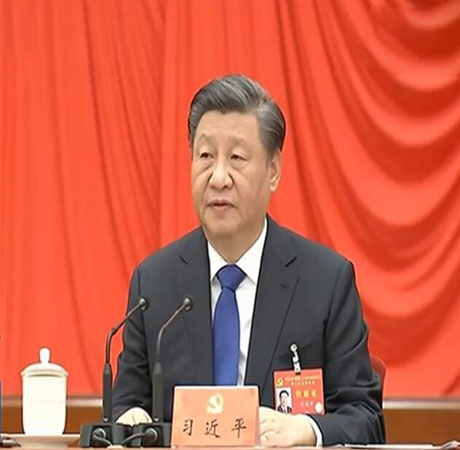 ཀྲུང་དབྱང་དམག་ཨུའི་ཆོག་མཆན་ལྟར《ཞི་ཅིན་ཕིང་གིས་དམག་སྟོབས་དམག་དར་སྐོར་གླེང་བ（བཞི）》དམག་ཡོངས་ལ་པར་འགྲེམ་བྱས།